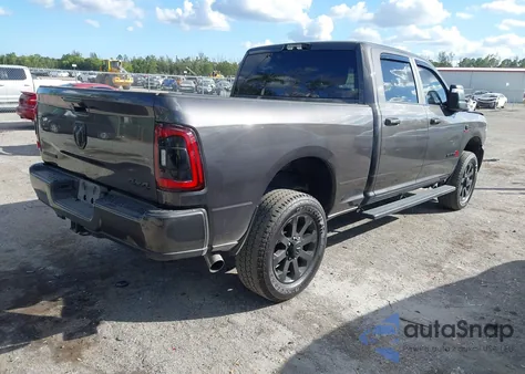 2024 Ram 2500 Big Horn 4X4 6'4 Box z USA, uszkodzony, nr VIN 3C6UR5DL3RG389922